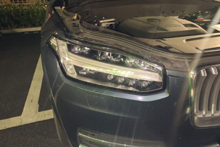 Used Volvo XC90 2020 Facelifted T6 Zhiya Luxury 7-Seater Exterior 6