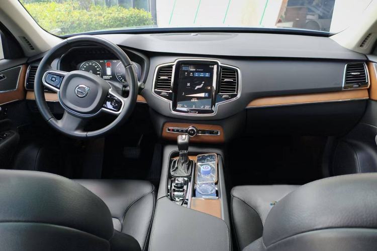 Used Volvo XC90 2020 T6 Zhiyi Sport Edition 7-Seater Interior 2