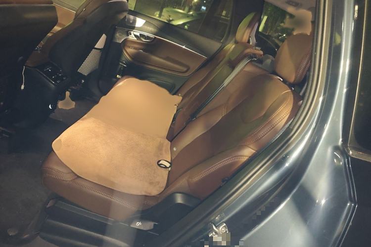 Used Volvo XC90 2020 Facelifted T6 Zhiya Luxury 7-Seater Interior 4