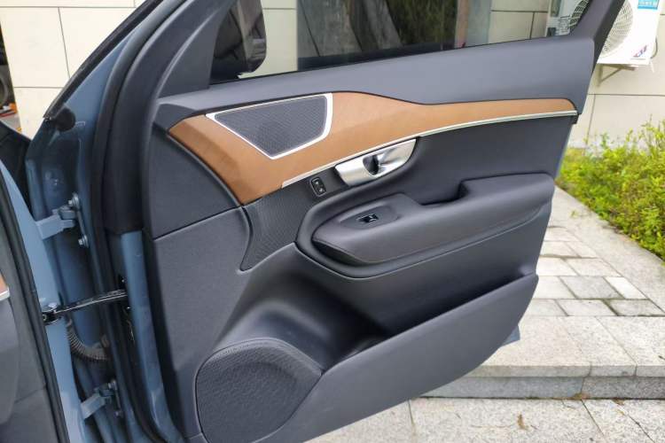 Used Volvo XC90 2020 T6 Zhiyi Sport Edition 7-Seater Interior 5