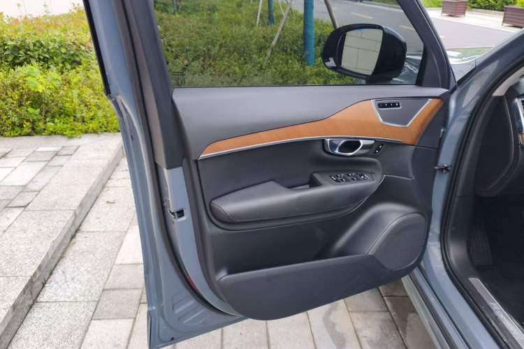 Used Volvo XC90 2020 T6 Zhiyi Sport Edition 7-Seater Interior 7