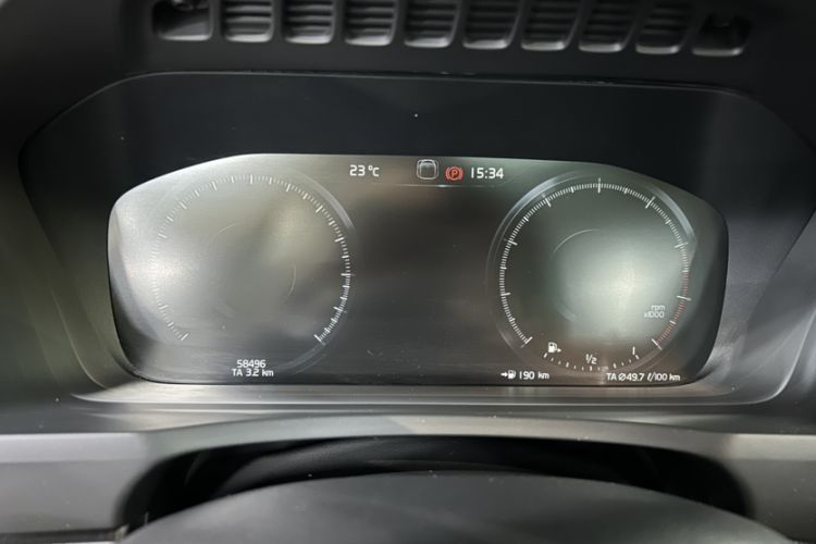 Used Volvo XC90 2020 Facelifted T6 Zhiya Luxury 7-Seater Odometer Close Up