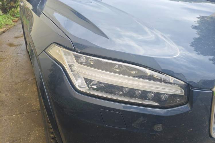 Used Volvo XC90 2020 Facelifted T6 Zhiyi Luxury 7-Seater Right Front Headlight