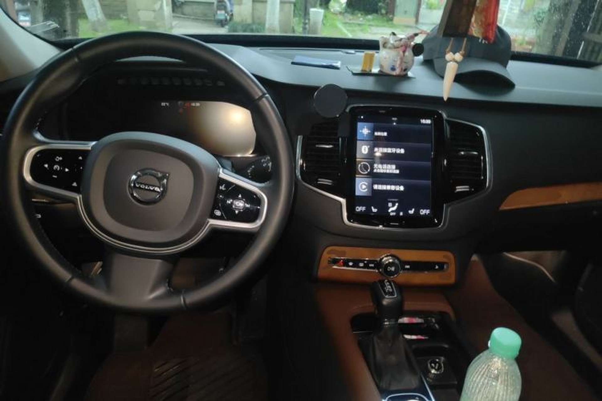 Used Volvo XC90 2020 Facelifted T6 Zhiyi Luxury 7-Seater Center Console