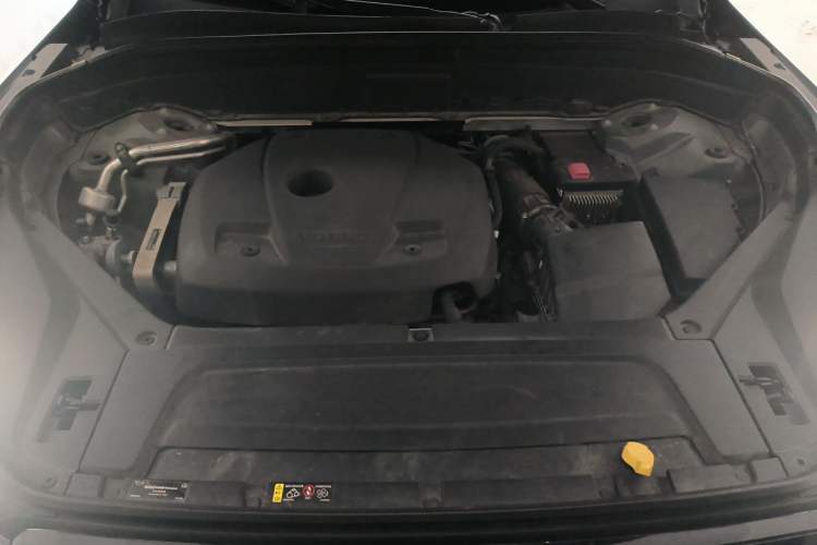 Used Volvo XC90 2020 T6 Zhiyi Sport Edition 7-Seater Engine Bay