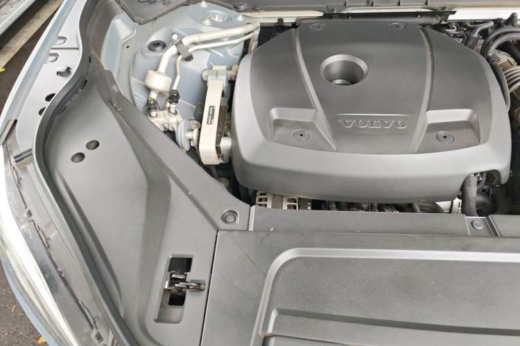 Used Volvo XC90 2020 T6 Zhiya Sport Edition 7-Seater Engine Bay Right