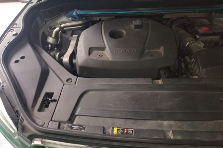 Used Volvo XC90 2020 T6 Zhiyi Luxury 7-Seater Engine Bay Right