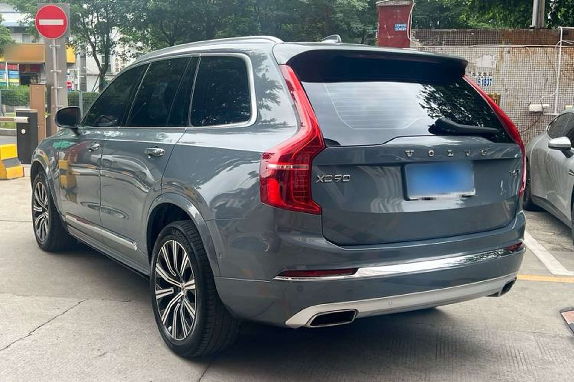 Used Volvo XC90 2020 T6 Zhiya Luxury 7-Seater Exterior 3