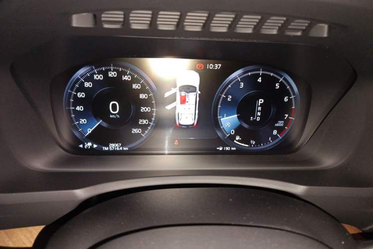 Used Volvo XC90 2020 T6 Zhiyi Luxury 7-Seater Instrument Cluster