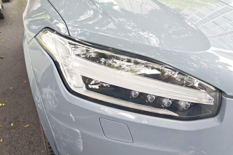 Used Volvo XC90 2020 T6 Zhiya Sport Edition 7-Seater Right Front Headlight