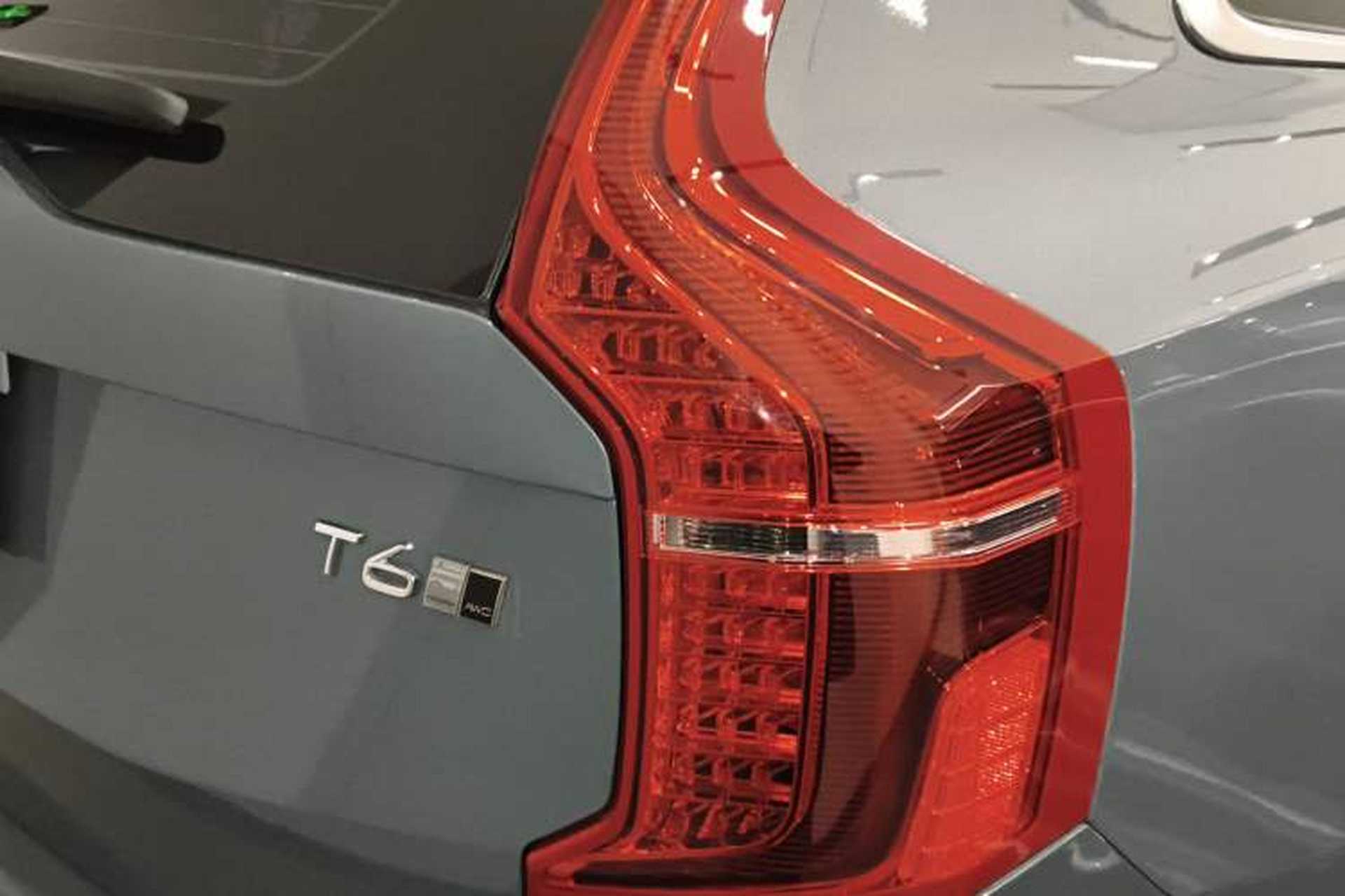 Used Volvo XC90 2020 Facelifted T6 Zhiyi Luxury 7-Seater Right Rear Taillight