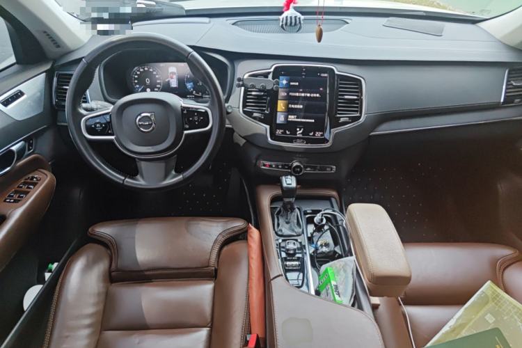 Used Volvo XC90 2020 T6 Zhiya Luxury 7-Seater Center Console