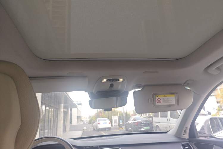 Used Volvo XC90 2020 T5 SmartDrive Luxury 7-Seater Headliner