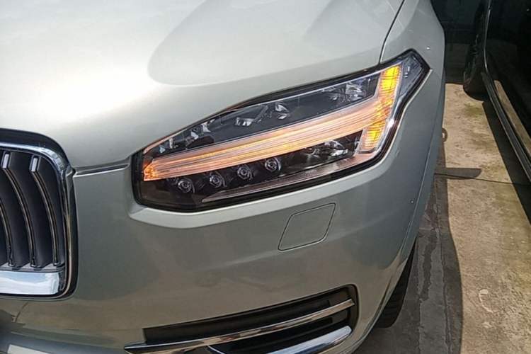 Used Volvo XC90 2020 T6 Zhiyi Luxury 7-Seater Left Front Headlight