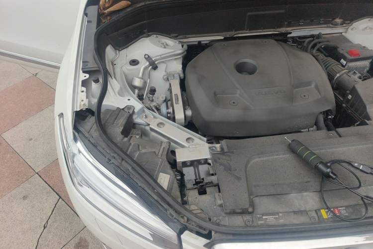 Used Volvo XC90 2020 Facelifted T6 Zhiya Luxury 7-Seater Engine Bay Right