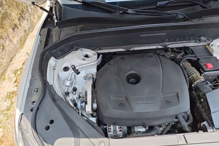 Used Volvo XC90 2020 T6 Zhiyi Luxury 7-Seater Engine Bay Right