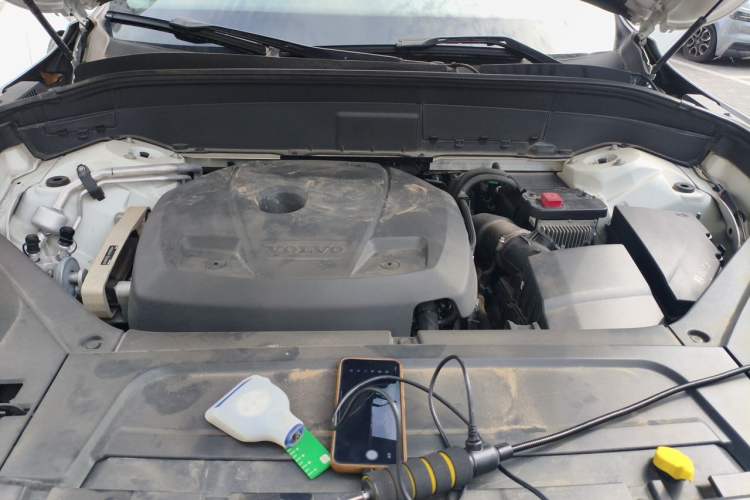 Used Volvo XC90 2020 T5 SmartDrive Luxury 7-Seater Engine Bay