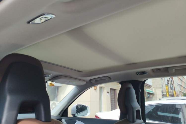 Used Volvo XC90 2020 T5 SmartDrive Luxury 7-Seater Headliner