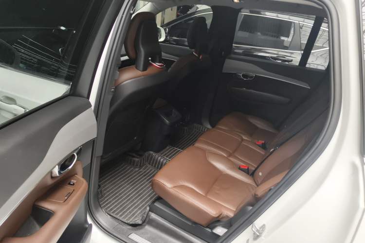 Used Volvo XC90 2020 T5 Smart Drive Luxury Edition 5 Seats Left Rear Seat