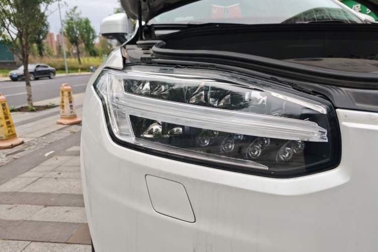 Used Volvo XC90 2020 Facelift T6 Zhiya Sport Edition 7-Seater Right Front Headlight