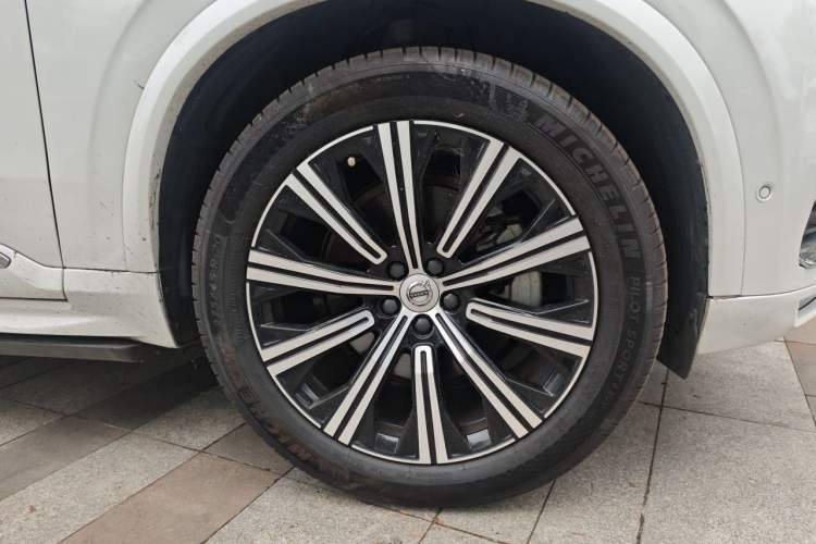 Used Volvo XC90 2020 Facelift T6 Zhiya Sport Edition 7-Seater Right Front Wheel Hub