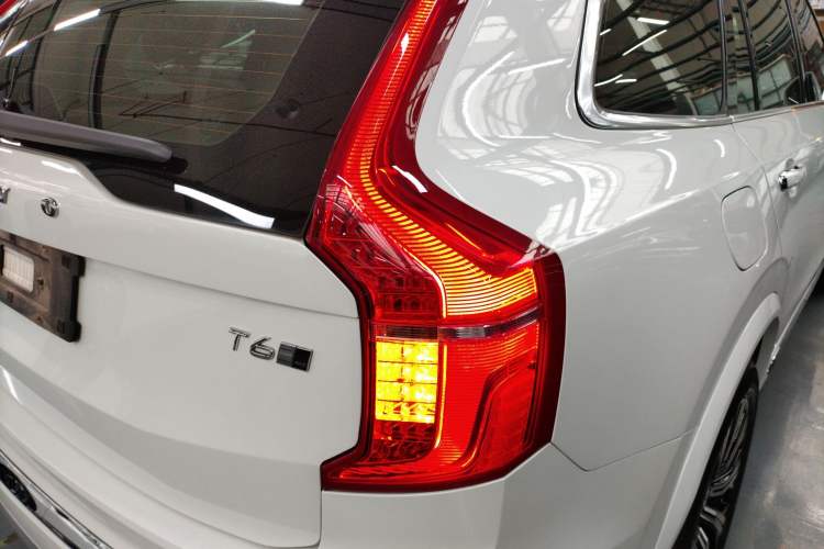 Used Volvo XC90 2020 Facelifted T6 Zhiyi Luxury 7-Seater Right Rear Taillight