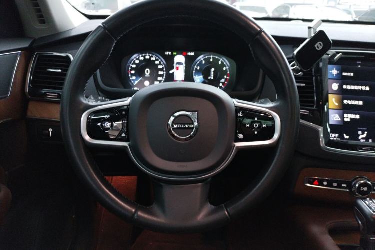 Used Volvo XC90 2020 Facelifted T6 Zhiyi Luxury 7-Seater Steering Wheel