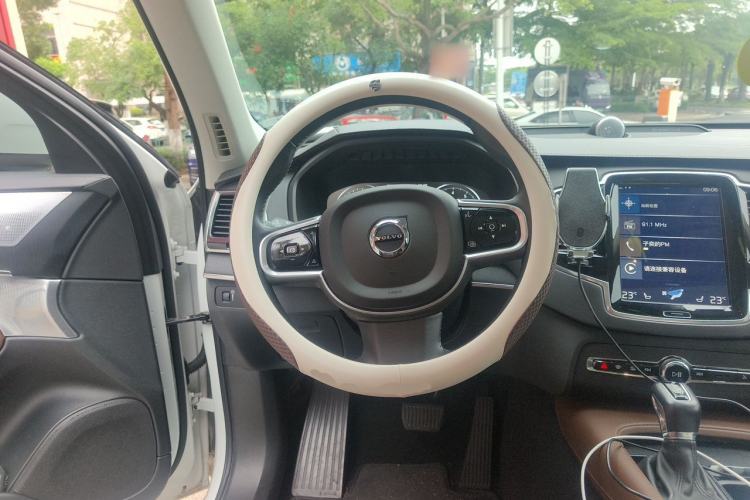 Used Volvo XC90 2020 Facelifted T6 Zhiya Luxury 7-Seater Steering Wheel