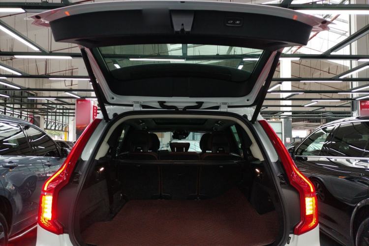 Used Volvo XC90 2020 Facelifted T6 Zhiyi Luxury 7-Seater Trunk