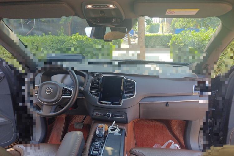Used Volvo XC90 2021 B6 Luxury Smart Edition 7-Seater Center Console