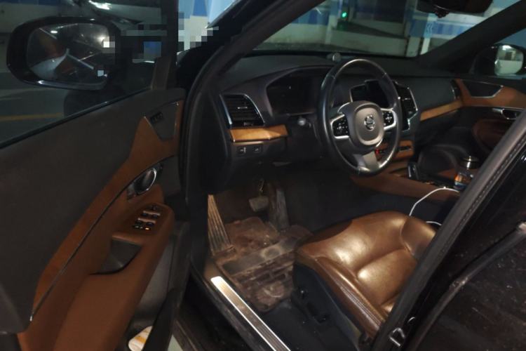 Used Volvo XC90 2021 B6 Zhiyi Luxury Edition 7-Seater Driver Seat