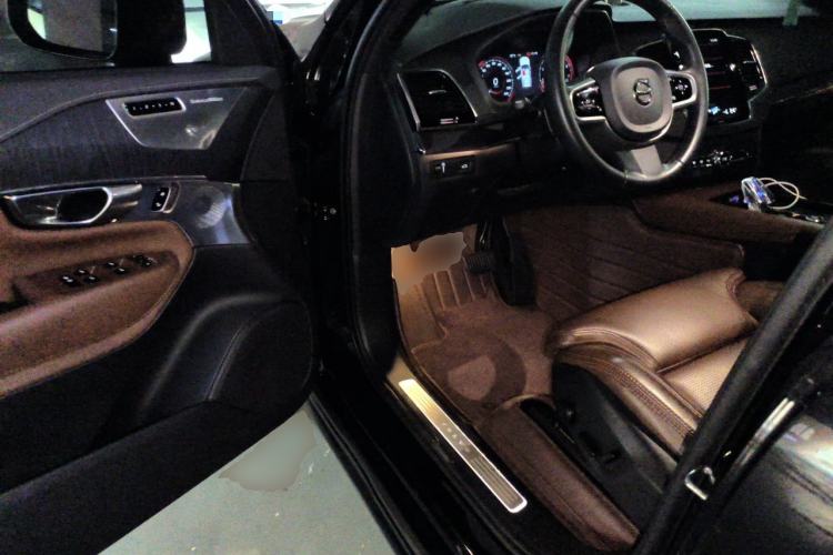 Used Volvo XC90 2021 B6 Zhiyi Luxury Edition 7-Seater Driver Seat