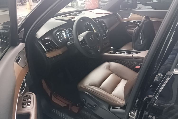 Used Volvo XC90 2021 B6 Zhiyi Luxury Edition 7-Seater Driver Seat
