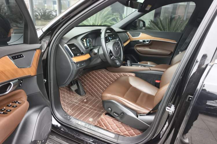 Used Volvo XC90 2021 B6 Zhiyi Luxury Edition 7-Seater Driver Seat