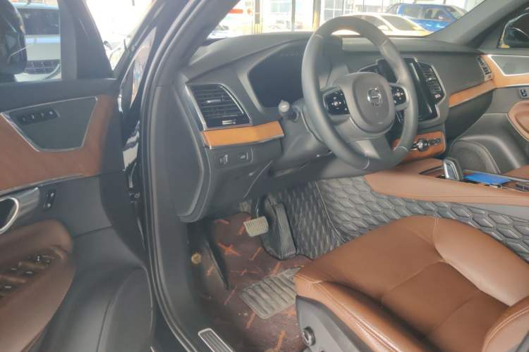 Used Volvo XC90 2021 B6 Zhiyi Luxury Edition 7-Seater Driver Seat