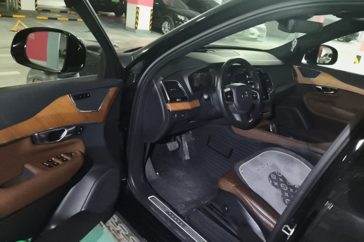 Used Volvo XC90 2021 B6 Zhiyi Luxury Edition 7-Seater Driver Seat