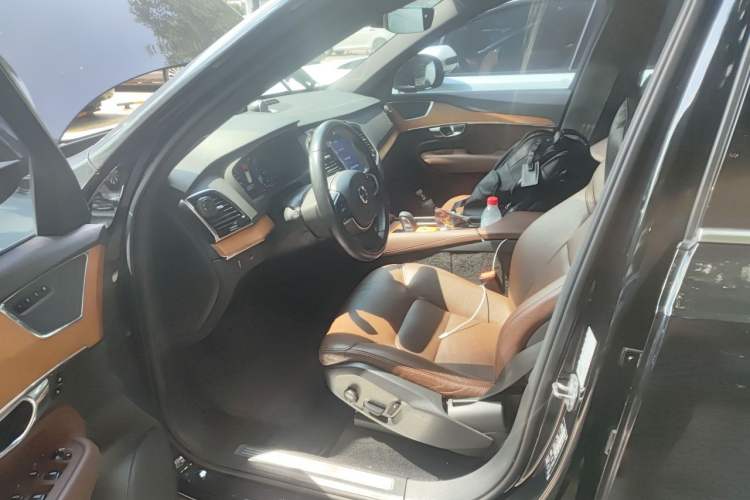 Used Volvo XC90 2021 B6 Zhiyi Luxury Edition 7-Seater Driver Seat