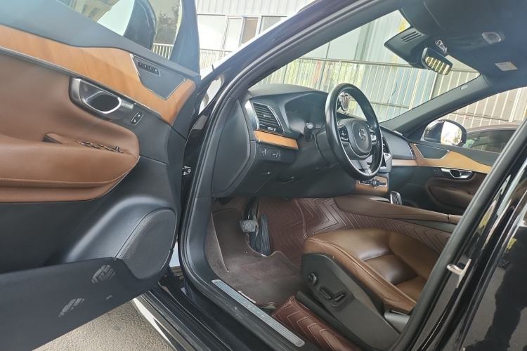 Used Volvo XC90 2021 B6 Zhiyi Luxury Edition 7-Seater Driver Seat