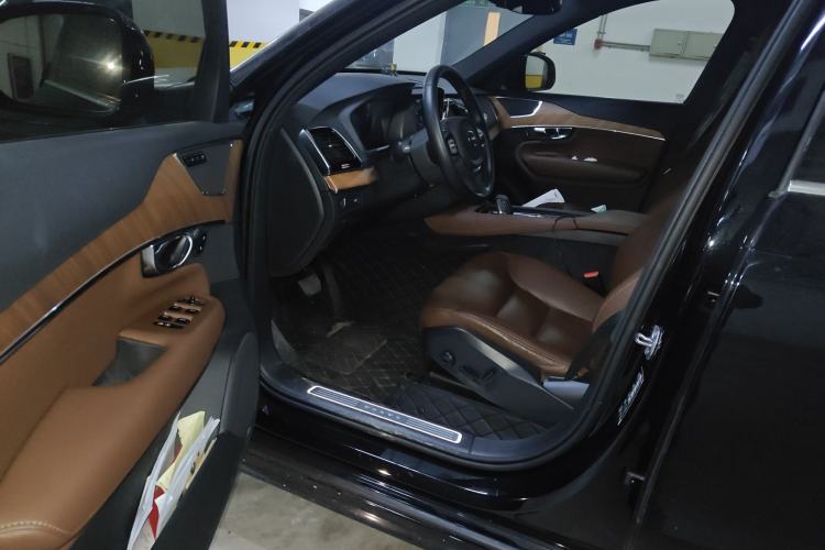 Used Volvo XC90 2021 B6 Zhiyi Luxury Edition 7-Seater Driver Seat