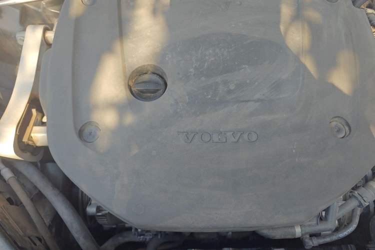 Used Volvo XC90 2021 B6 Luxury Smart Edition 7-Seater Engine Bay