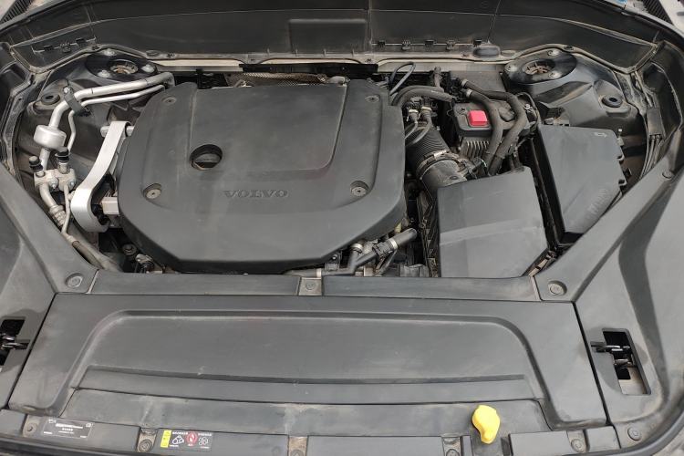 Used Volvo XC90 2021 B6 Zhiyi Luxury Edition 7-Seater Engine Bay