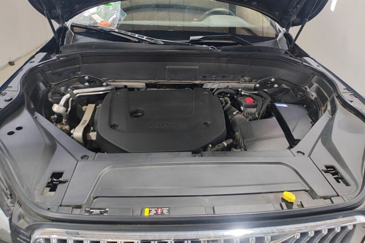 Used Volvo XC90 2021 B6 Zhiyi Luxury Edition 7-Seater Engine Bay