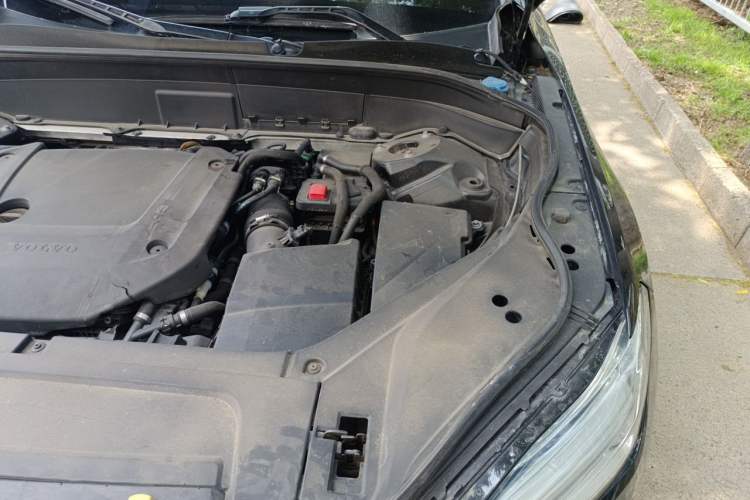 Used Volvo XC90 2021 B6 Zhiyi Luxury Edition 7-Seater Engine Bay Left