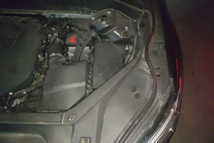 Used Volvo XC90 2021 B6 Zhiyi Luxury Edition 7-Seater Engine Bay Left
