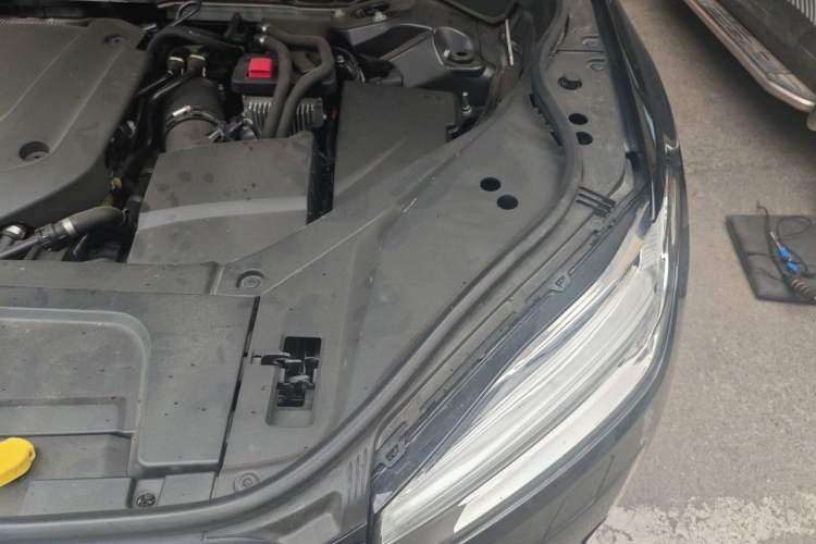 Used Volvo XC90 2021 B6 Zhiyi Luxury Edition 7-Seater Engine Bay Left