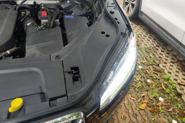 Used Volvo XC90 2021 B6 Zhiyi Luxury Edition 7-Seater Engine Bay Left