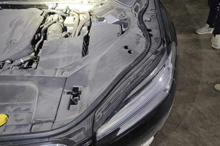 Used Volvo XC90 2021 B6 Zhiyi Luxury Edition 7-Seater Engine Bay Left