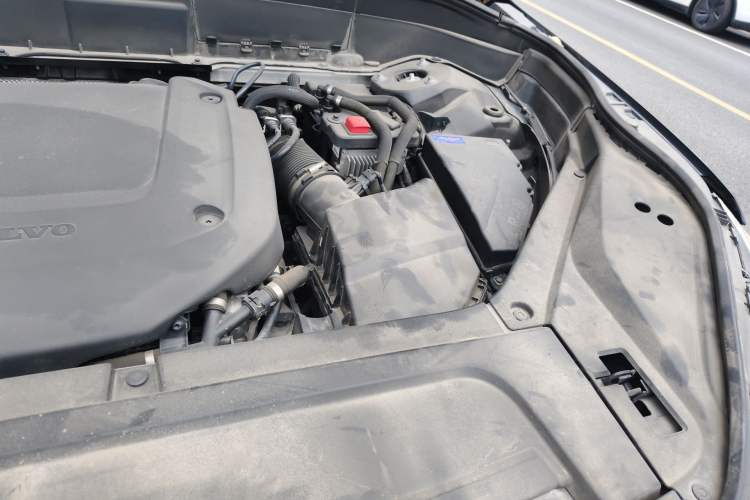 Used Volvo XC90 2021 B6 Luxury Smart Edition 7-Seater Engine Bay Left