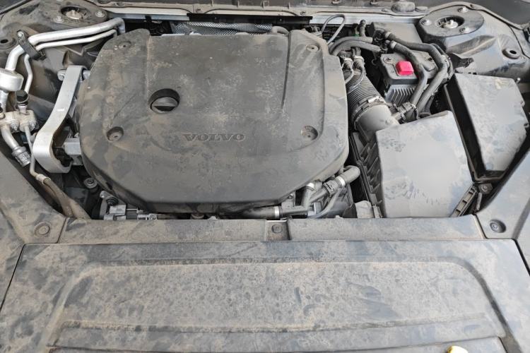 Used Volvo XC90 2021 B6 Luxury Smart Edition 7-Seater Engine Bay