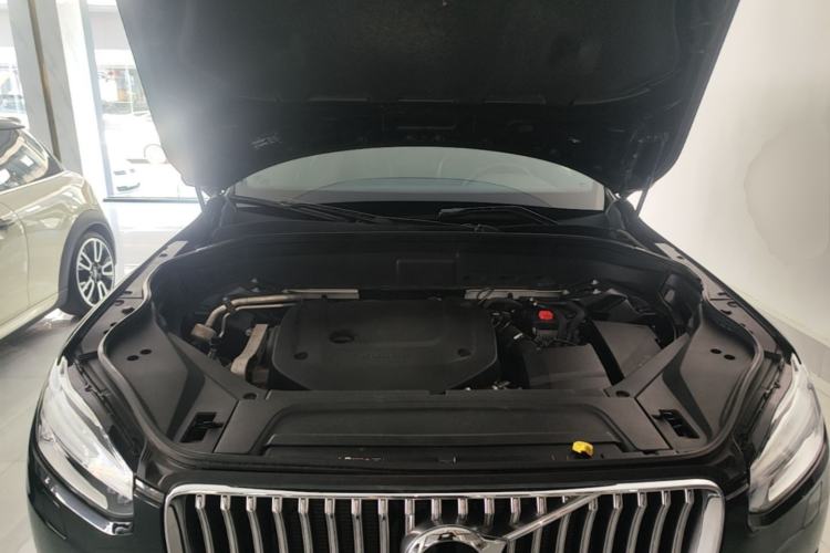 Used Volvo XC90 2021 B6 Zhiyi Luxury Edition 7-Seater Engine Bay
